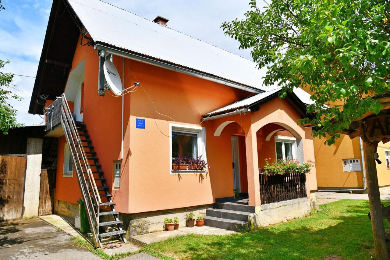 Apartments Matovina Saborsko エクステリア 写真