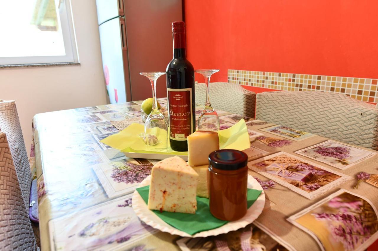 Apartments Matovina Saborsko エクステリア 写真
